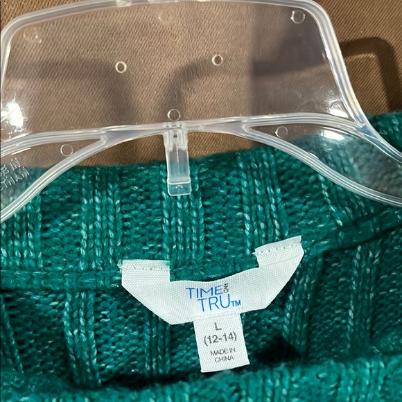 Green Ribbed Sweater - Picture 3 of 3